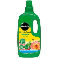 Miracle-Gro Pour & Feed Ready To Use Plant Food 1L