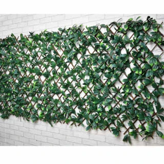 B&M Expanding Artificial Laurel & Leaf Trellis 2m X 1m